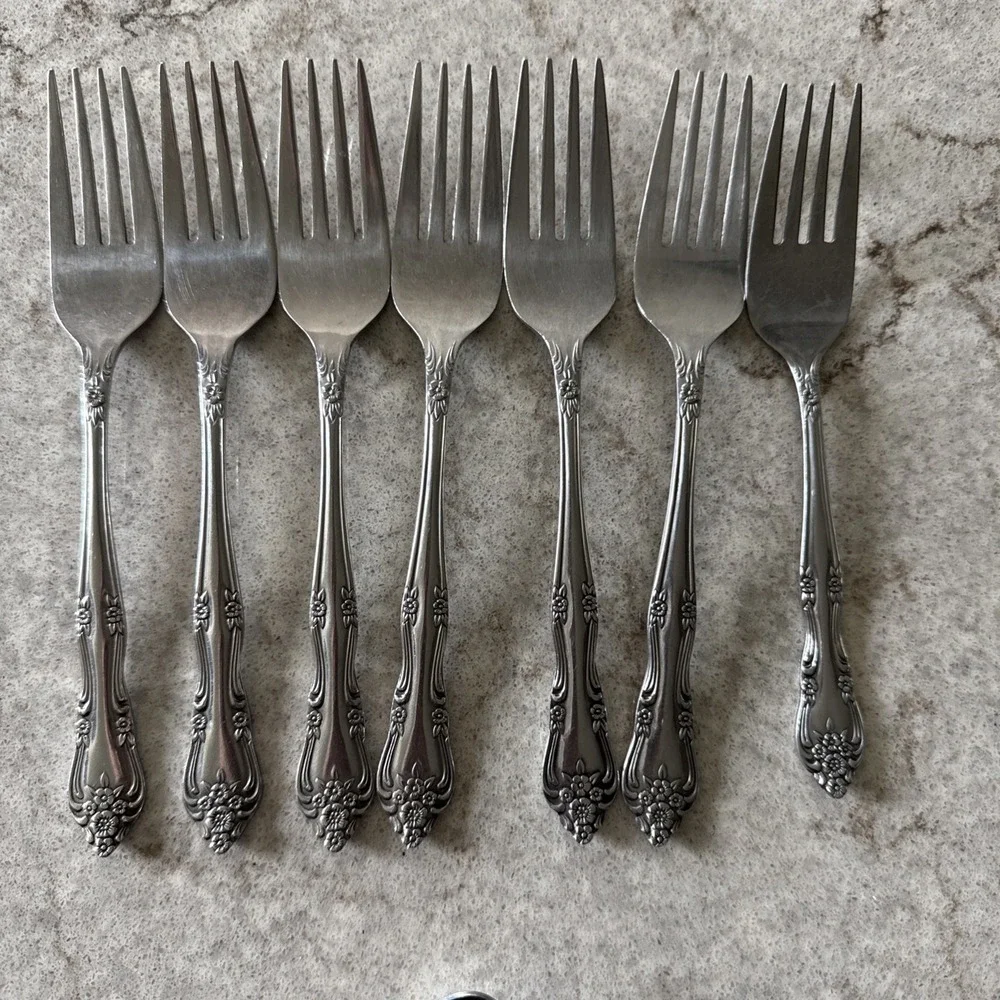 Vintage Roger's Stainless Flatware Mixed Set Of 18 Dream Rose Forks Spoons Read